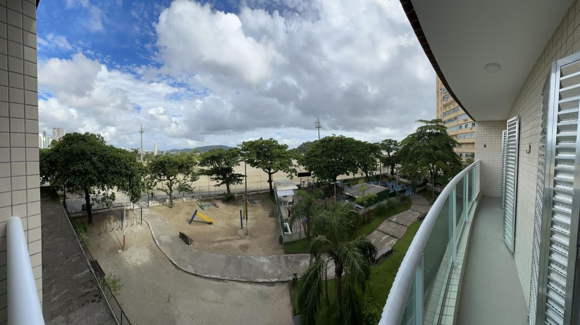 Ap Pe Na Areia Vista Parcial Mar Daire Santos  Dış mekan fotoğraf