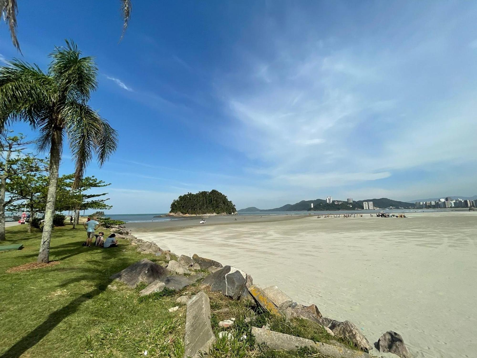 Ap Pe Na Areia Vista Parcial Mar Daire Santos  Dış mekan fotoğraf