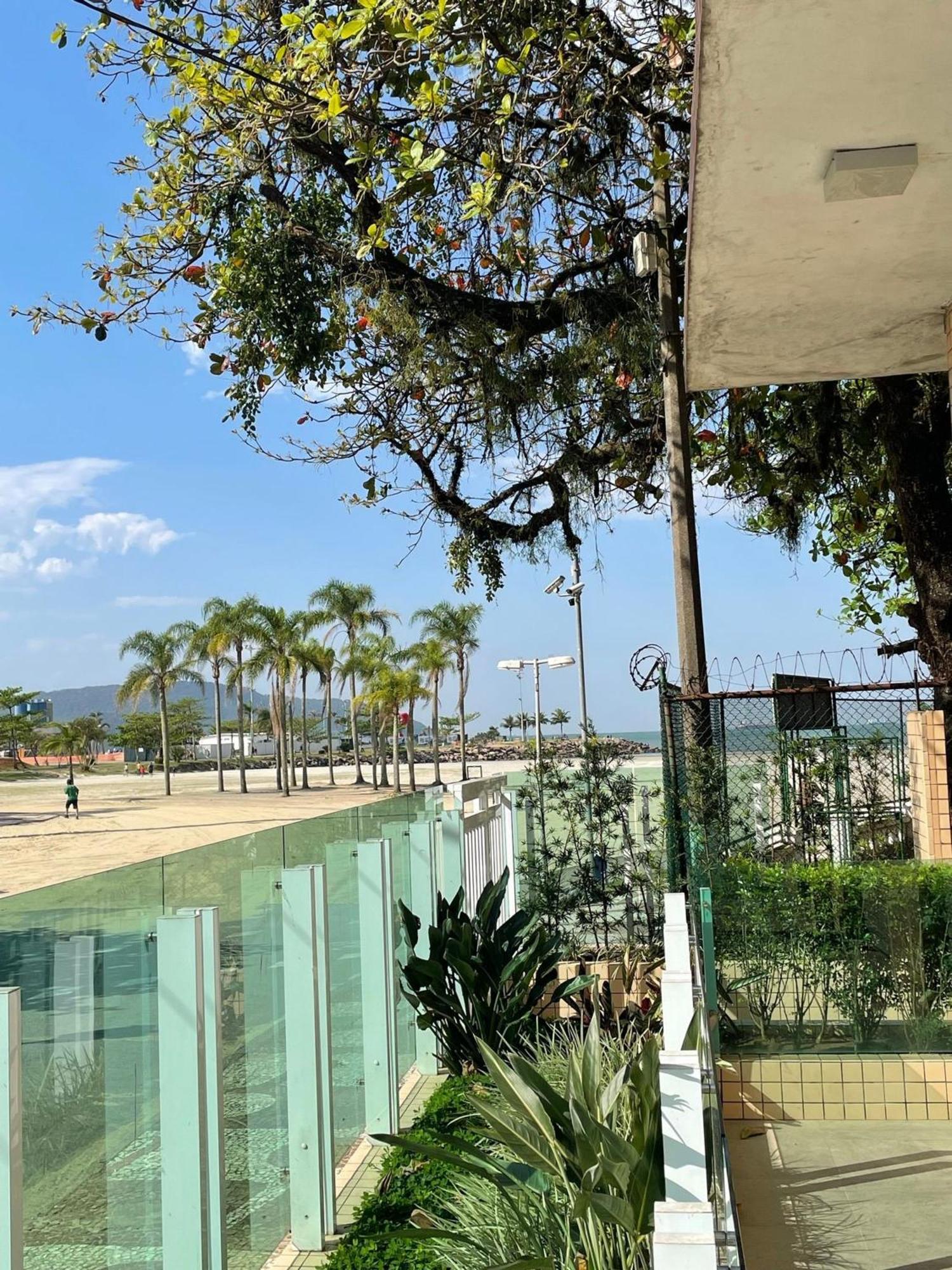 Ap Pe Na Areia Vista Parcial Mar Daire Santos  Dış mekan fotoğraf